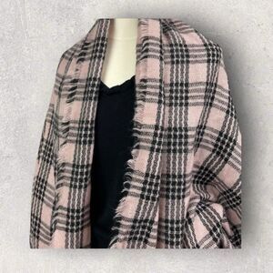 Old Navy Acrylic Scarf